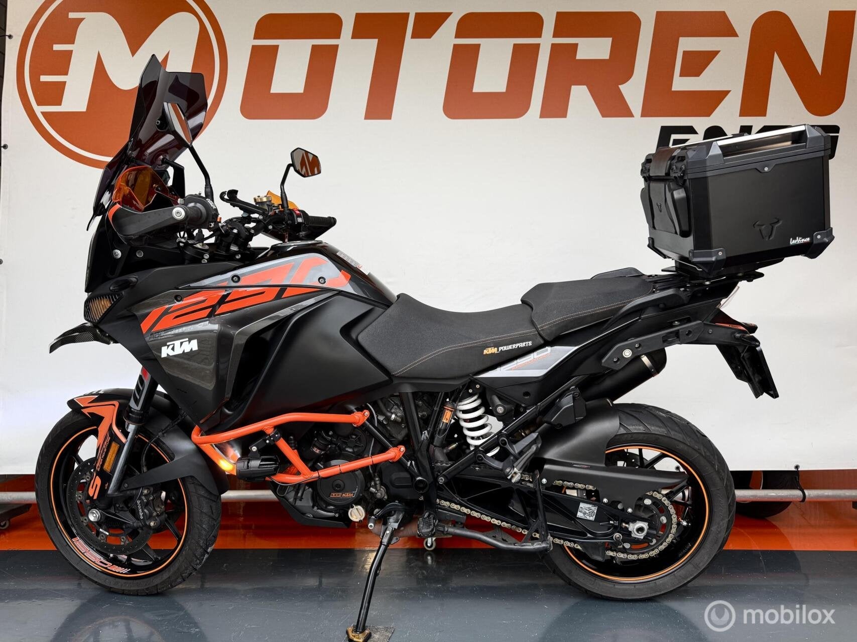 KTM 1290 Super Adventure S ABS VEEL EXTRAS ORIG NL DEALER ON, 1301 cc, Meer dan 35 kW, Overig, ABS
