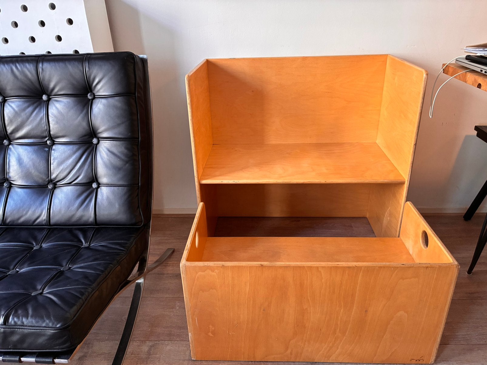 Vintage Van Dijk kindermeubel, bureau, tafel & bankje