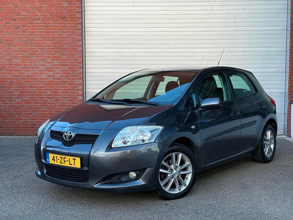 Toyota Auris 1.6-16V Sol| AIRCO| NAP| NEW APK, Voorwielaandrijving, Zwart, 4 cilinders, Bedrijf