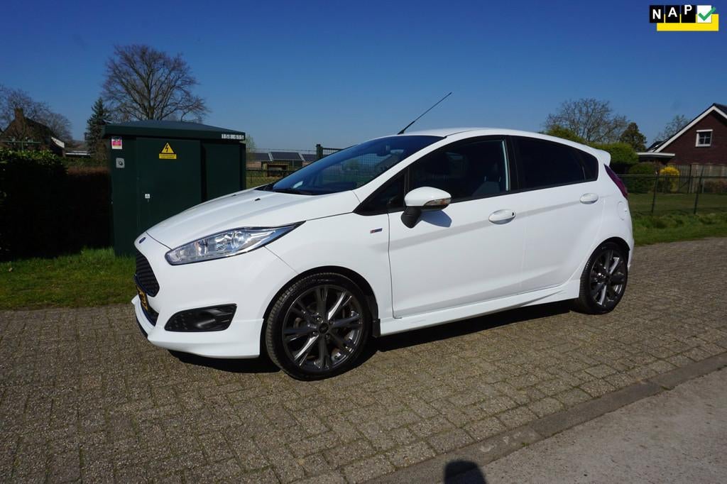 Ford Fiesta 1.0 EcoBoost ST Line dealer onderhouden, Voorwielaandrijving, 101 pk, Euro 6, Bluetooth