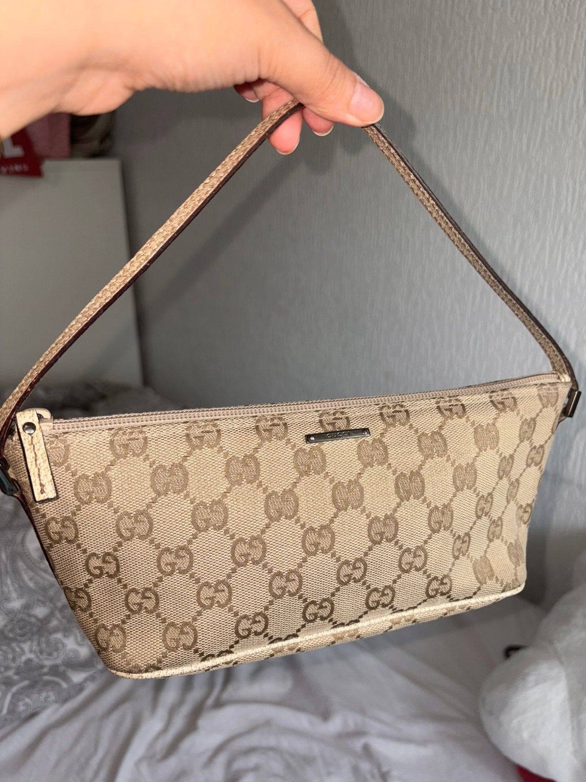 Gucci Boat pochette beige, Ophalen of Verzenden, Zo goed als nieuw, Beige, Schoudertasje
