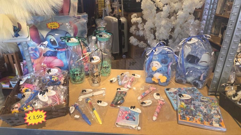 partij Stitch artikelen: knuffels, kussens, bekers, Ophalen of Verzenden