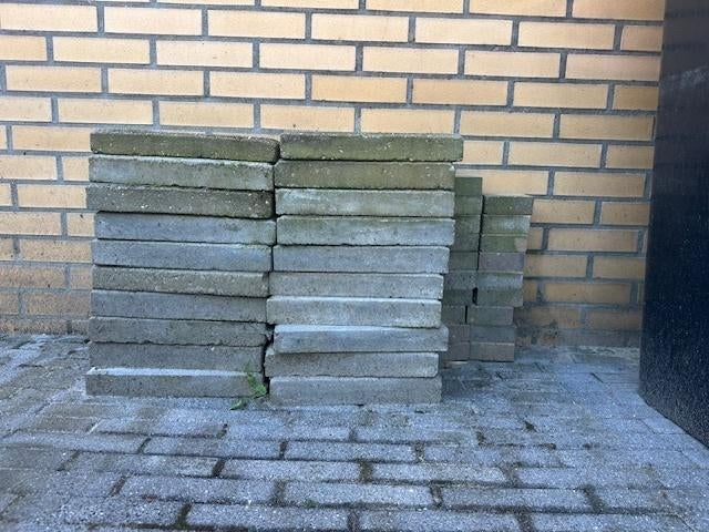 Betontegels gratis af te halen, Ophalen, Gebruikt, Minder dan 5 m², Beton