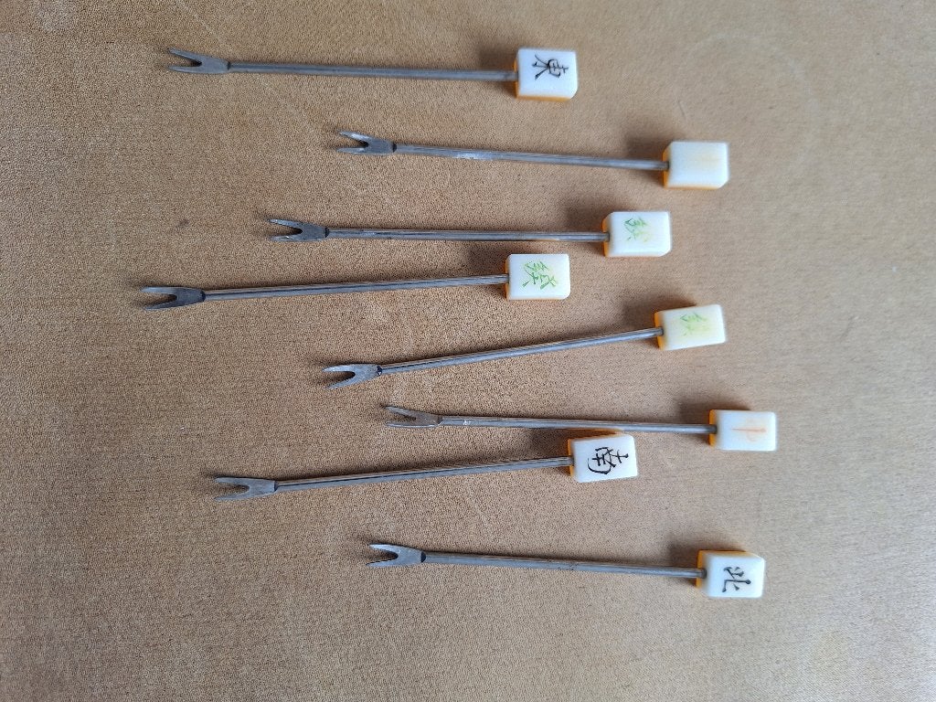 Mahjong cocktailprikkers / vorkjes, Ophalen