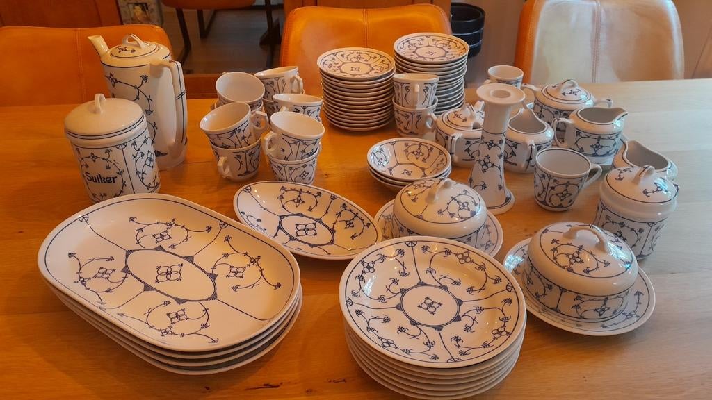 Uitgebreid Jäger Saksisch Blauw Servies - 60+ Delen, Antiek en Kunst, Antiek | Servies compleet, Ophalen of Verzenden