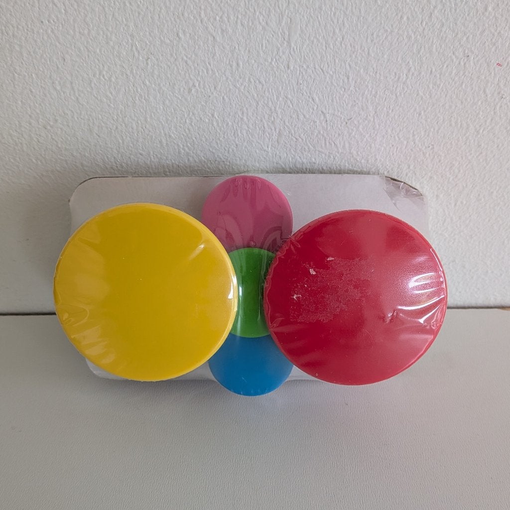 Vintage Ikea Losjon gekleurde plastic haken / hangers, Kunststof, Wandhaken, Nieuw, Ophalen of Verzenden