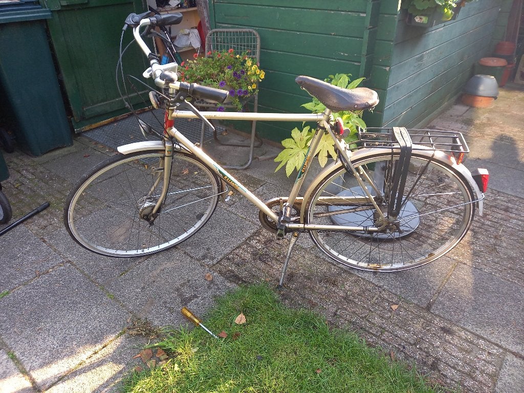 Raleigh herenfiets opknappper, Gebruikt, Versnellingen, Trommelrem, Ophalen