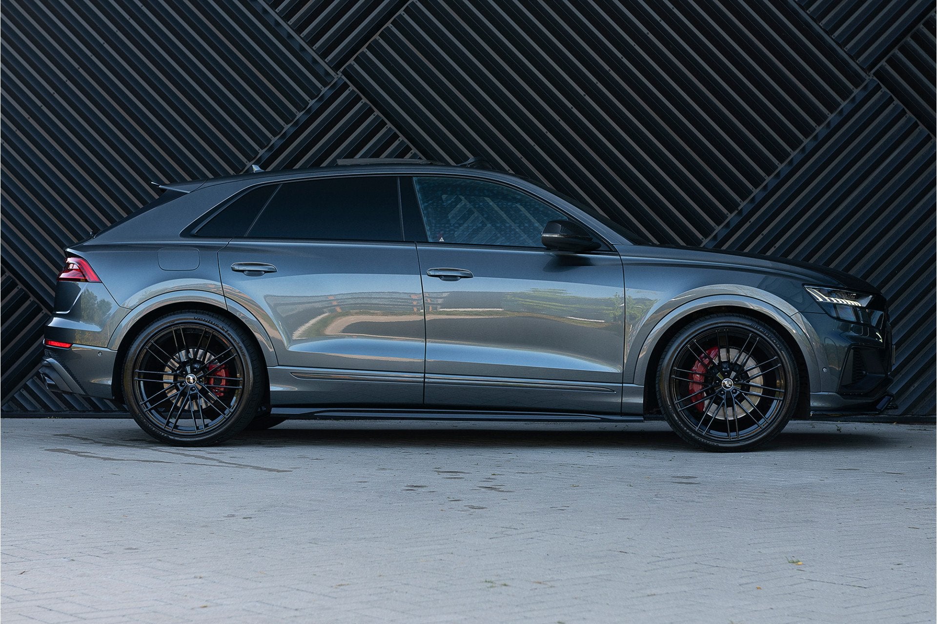 Audi SQ8 4.0 TFSI Quattro Competition Carbon Pano RS Seats M, Auto's, Automaat, 12 maanden, Gebruikt, 508 pk