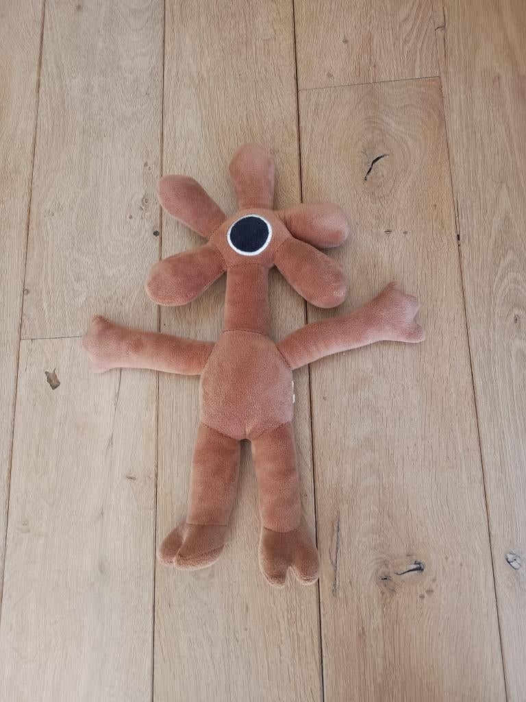 Knuffel Rianbow Friends Bruin, Kinderen en Baby's, Speelgoed | Knuffels en Pluche, Overige merken, Overige karakters, Overige typen