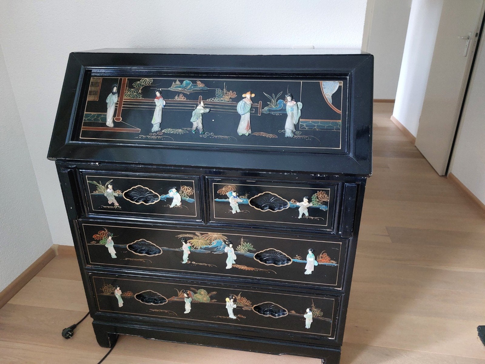 Oude Chinese/Japanse Secretaire met Inlegwerk, Ophalen