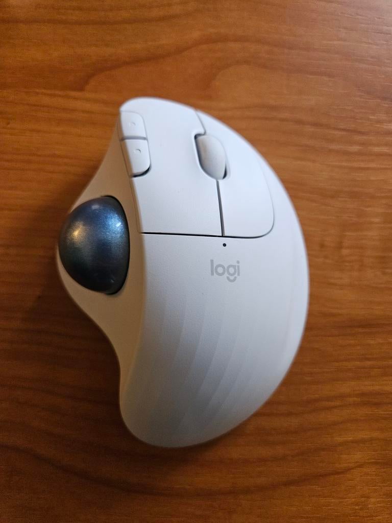 Logitech ERGO M575 computer muis met draadloze trackball, Computers en Software, Muizen, Ophalen of Verzenden, Zo goed als nieuw