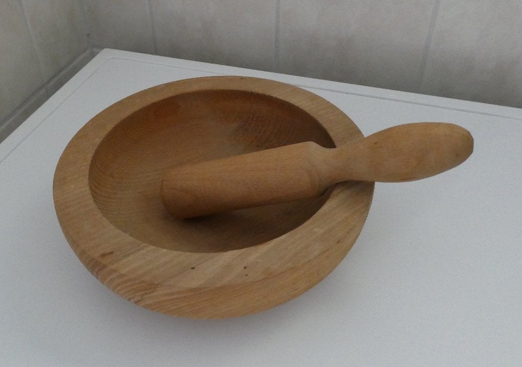 Houten vijzel met stamper uit Bulgarije, Overige typen, Ophalen, Nieuw, Hout