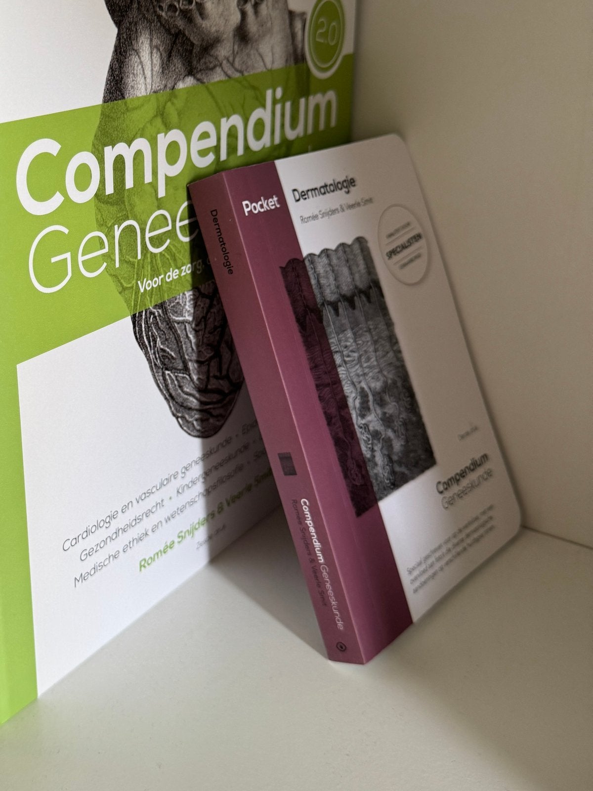 Compendium Dermatologie Pocket, Boeken, Ophalen of Verzenden, Beta, Zo goed als nieuw, WO