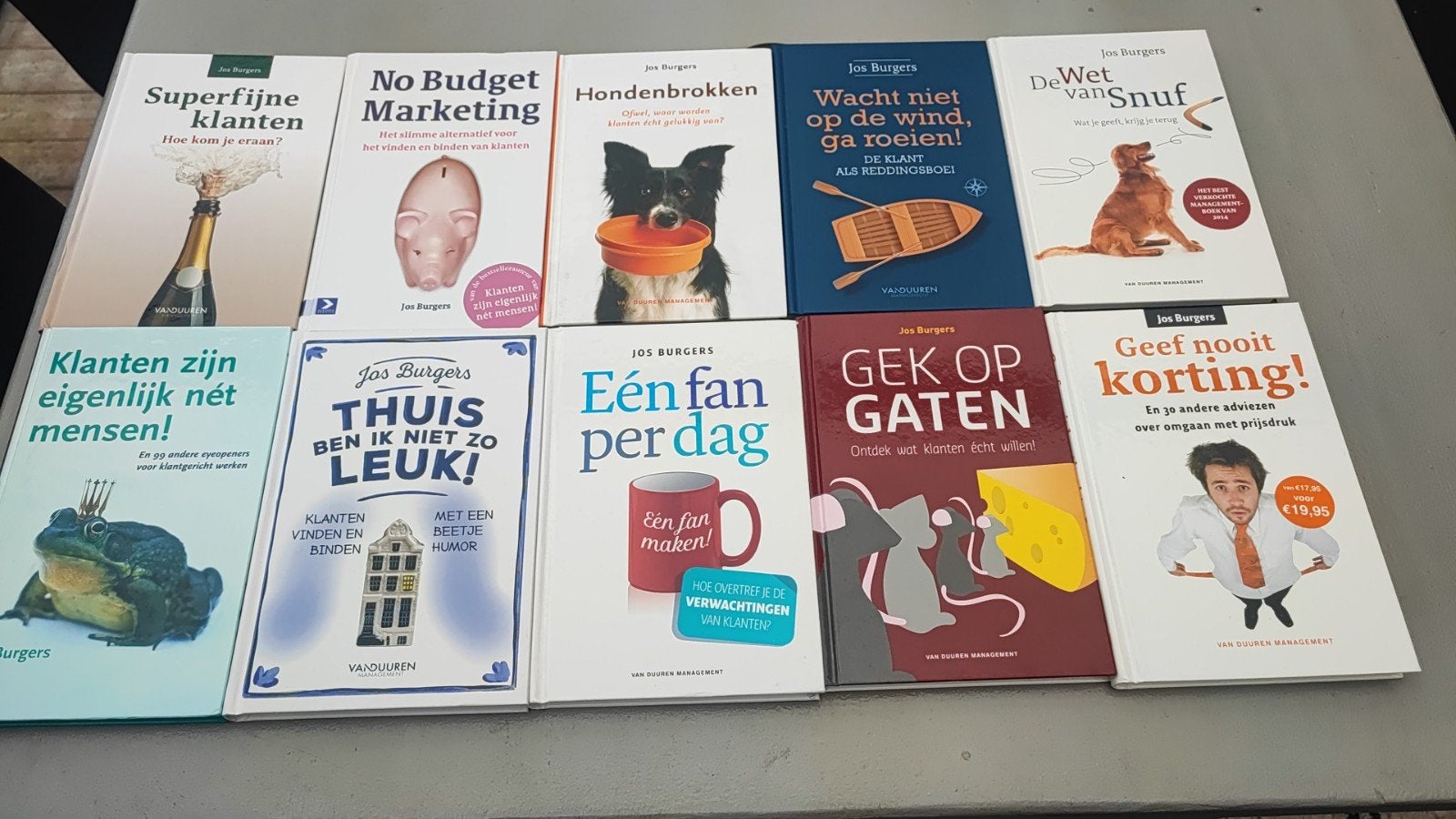 10 x Jos Burgers oa Thuis ben ik niet zo leuk, no budget mar, Ophalen of Verzenden, Zo goed als nieuw, Economie en Marketing