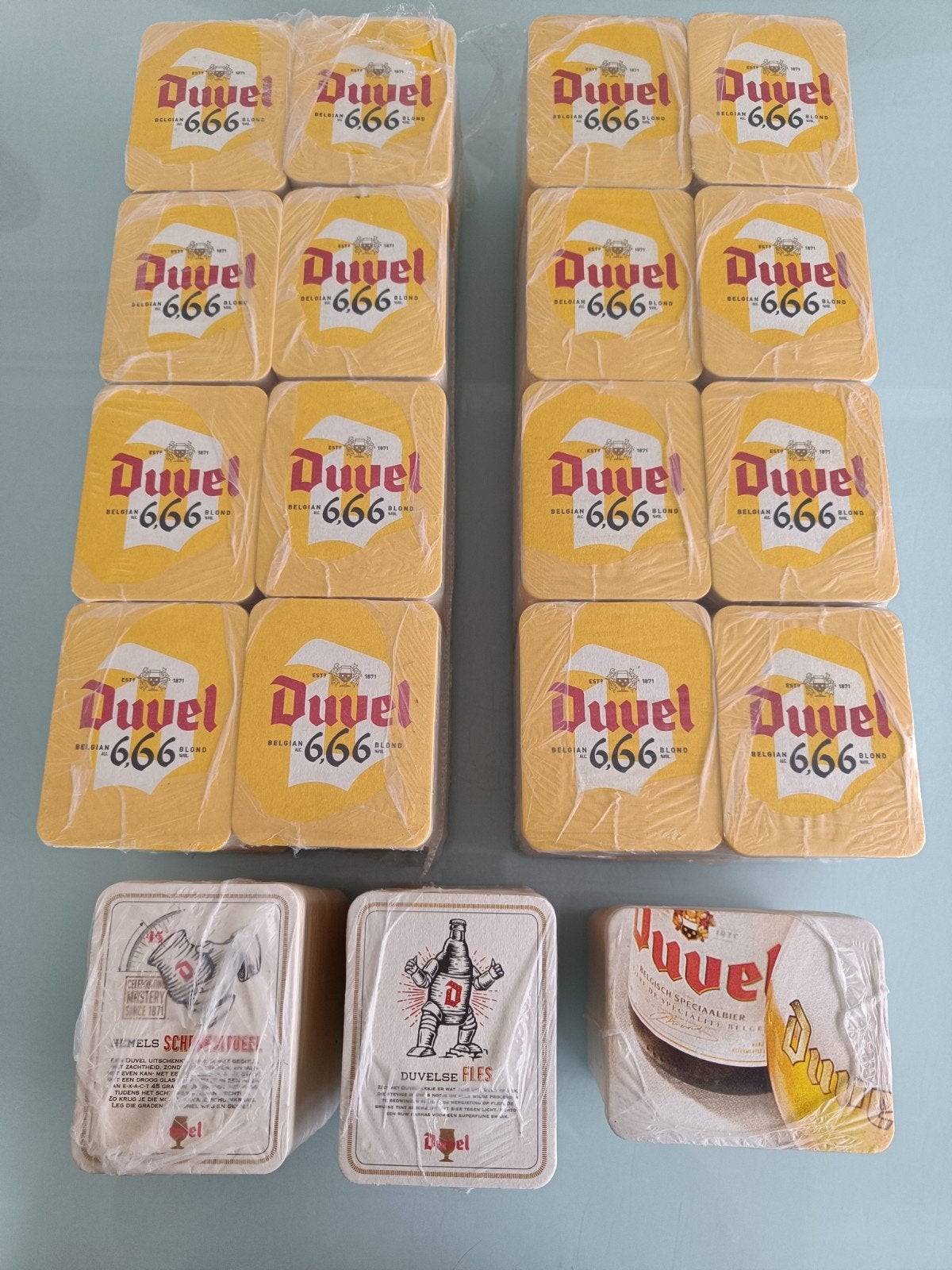 Duvel 666 en andere Duvel bierviltjes., Ophalen of Verzenden, Nieuw, Viltje(s), Duvel