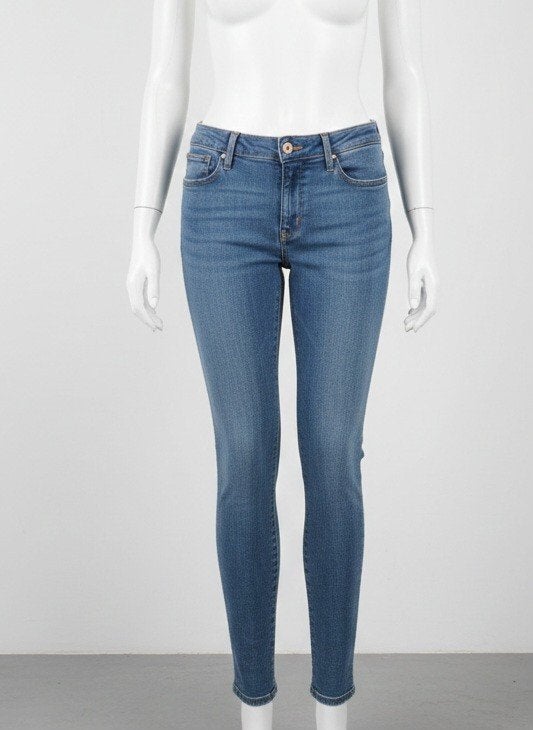 Levi jeans, Ophalen of Verzenden, Zo goed als nieuw, Blauw, W28 - W29 (confectie 36)