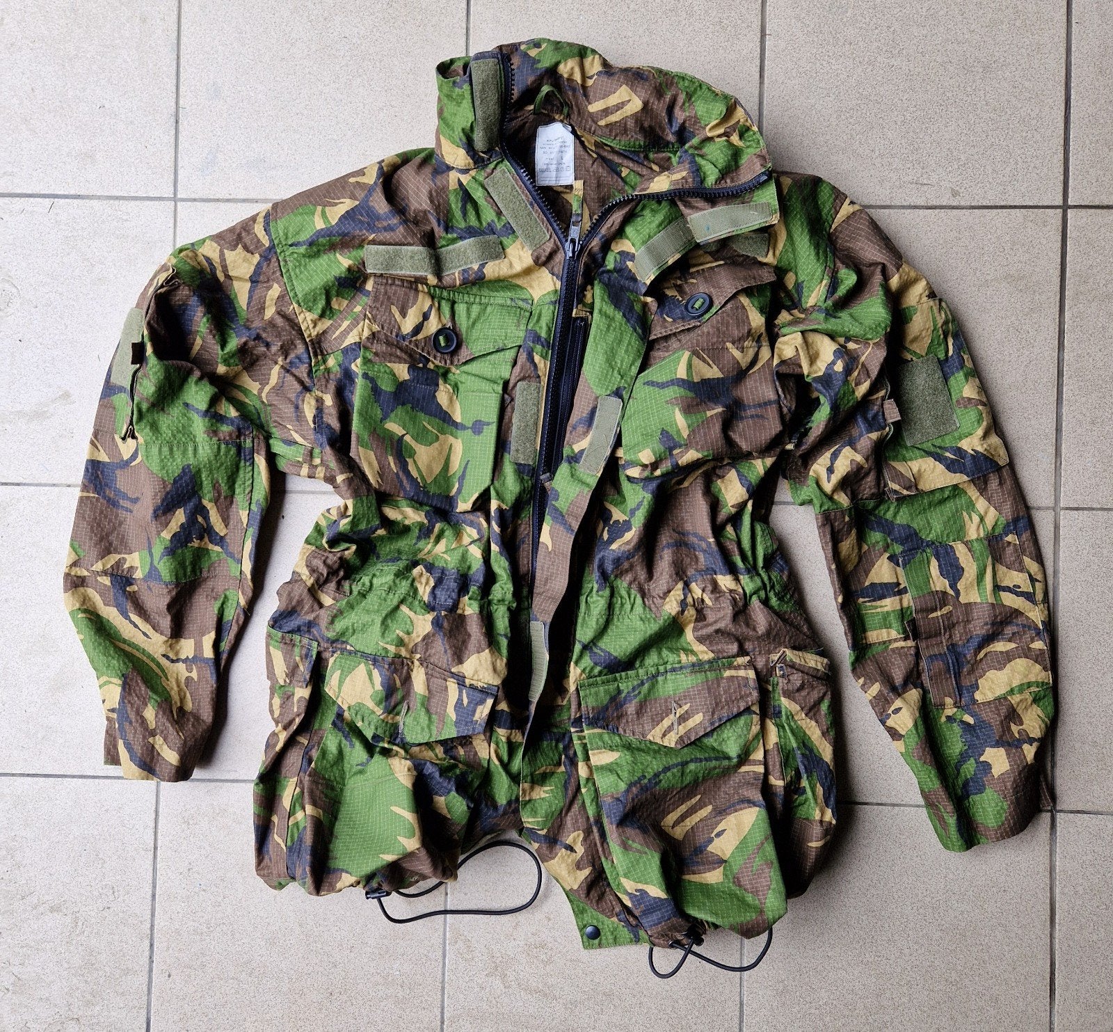 Nieuwe SMOCK jas woodland maat L, Ophalen of Verzenden, Landmacht, Nederland, Kleding of Schoenen