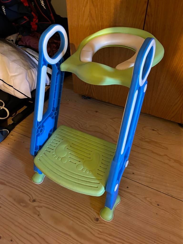 WC verkleiner - toilettrainer met opstapje, Ophalen of Verzenden, Zo goed als nieuw