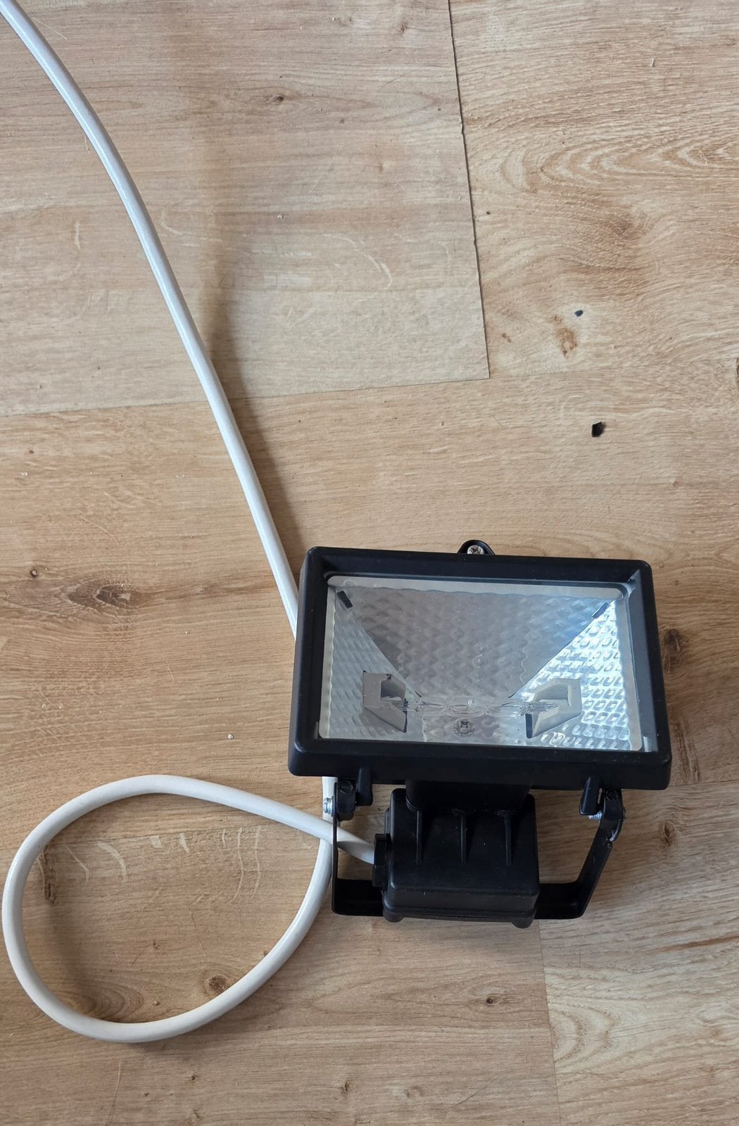Halogeen straler, Ophalen of Verzenden, Gebruikt, 50 tot 200 watt, Lamp met armatuur