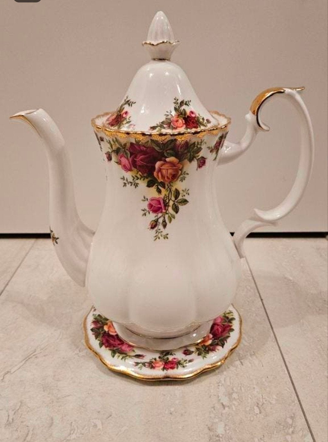 koffiepot Royal Albert Old Country Roses, Ophalen