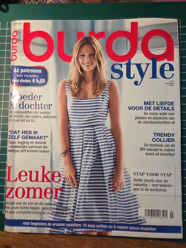 Burda Style 7/2016 - Zomerse patronen voor dames en kinderen, Overige typen, Vrouw, Zo goed als nieuw, Burda