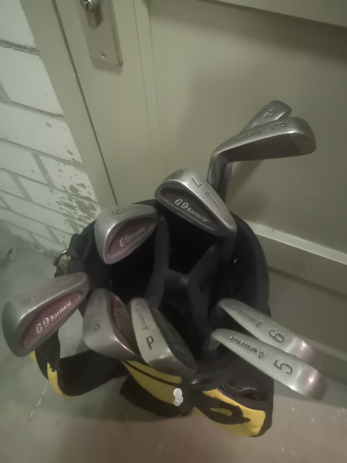 G9 Bormeta Golfclub Set met Tas - Gebruikt, Ophalen, Gebruikt, Set, Overige merken