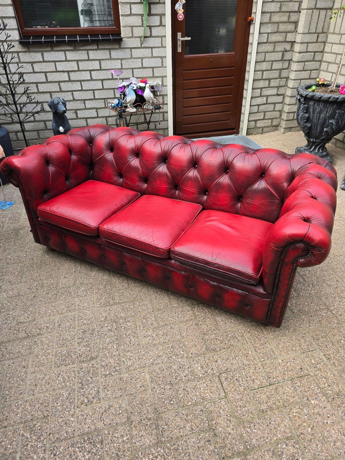 Chesterfield bank rood leer - 3-zits orgineel springvale, Huis en Inrichting, Ophalen, Gebruikt, Chesterfield, Driepersoons