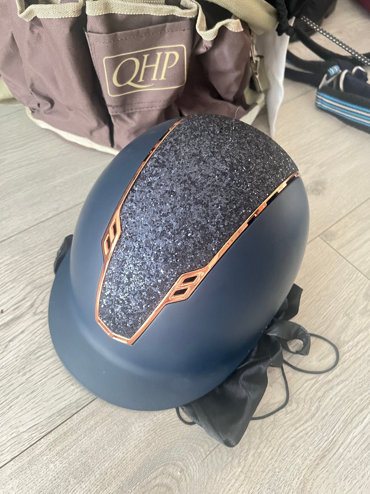 Cap Harry’s Horse s/m  amper gebruikt!, Dieren en Toebehoren, Ophalen, Zo goed als nieuw, Dressuur