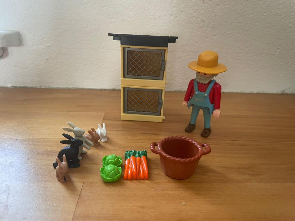 Playmobil Konijnenhok met toebehoren, Ophalen of Verzenden, Zo goed als nieuw