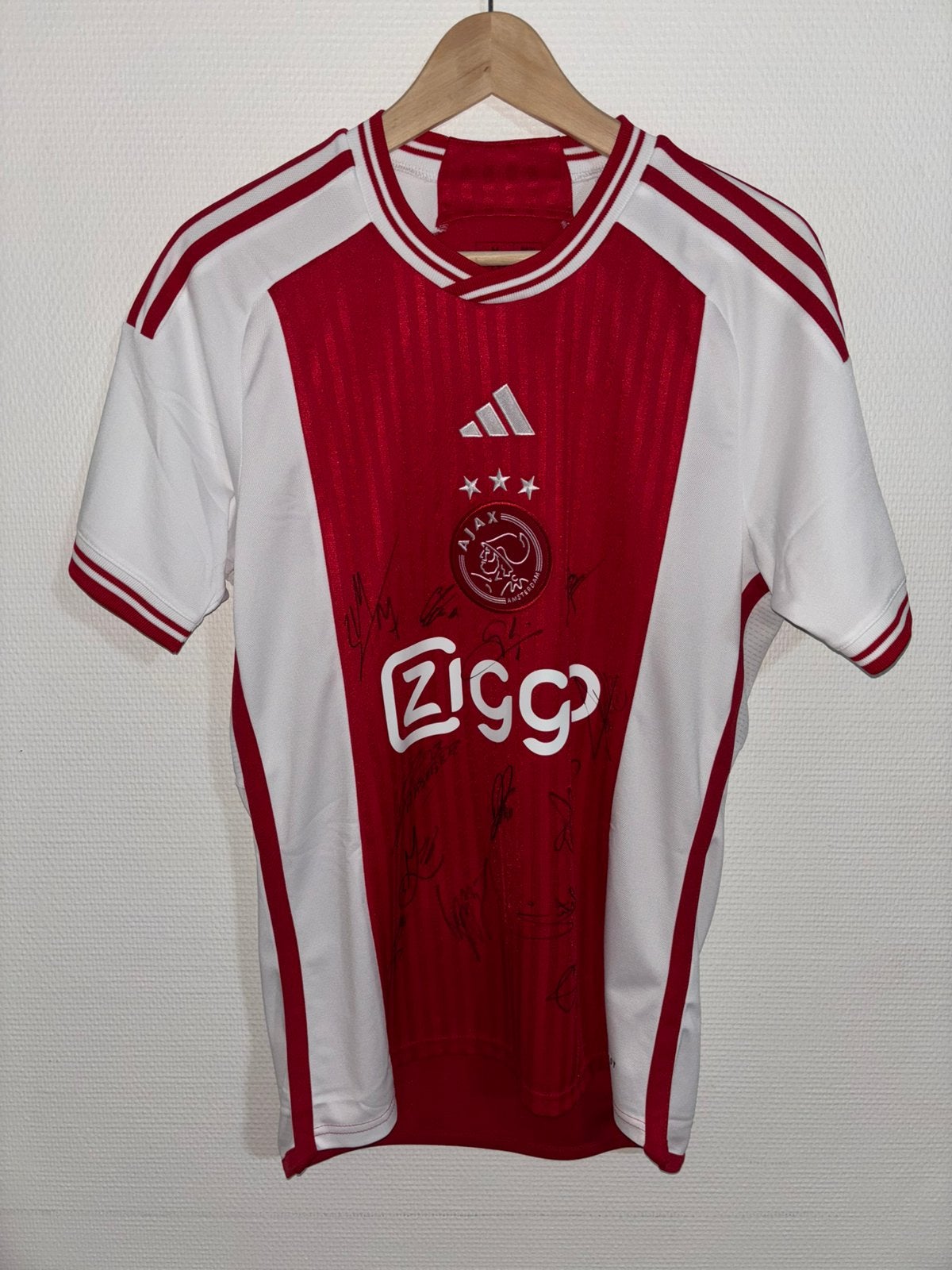 AFC Ajax 2023-2024, Verzamelen, Sportartikelen en Voetbal, Ophalen of Verzenden, Zo goed als nieuw, Ajax, Shirt