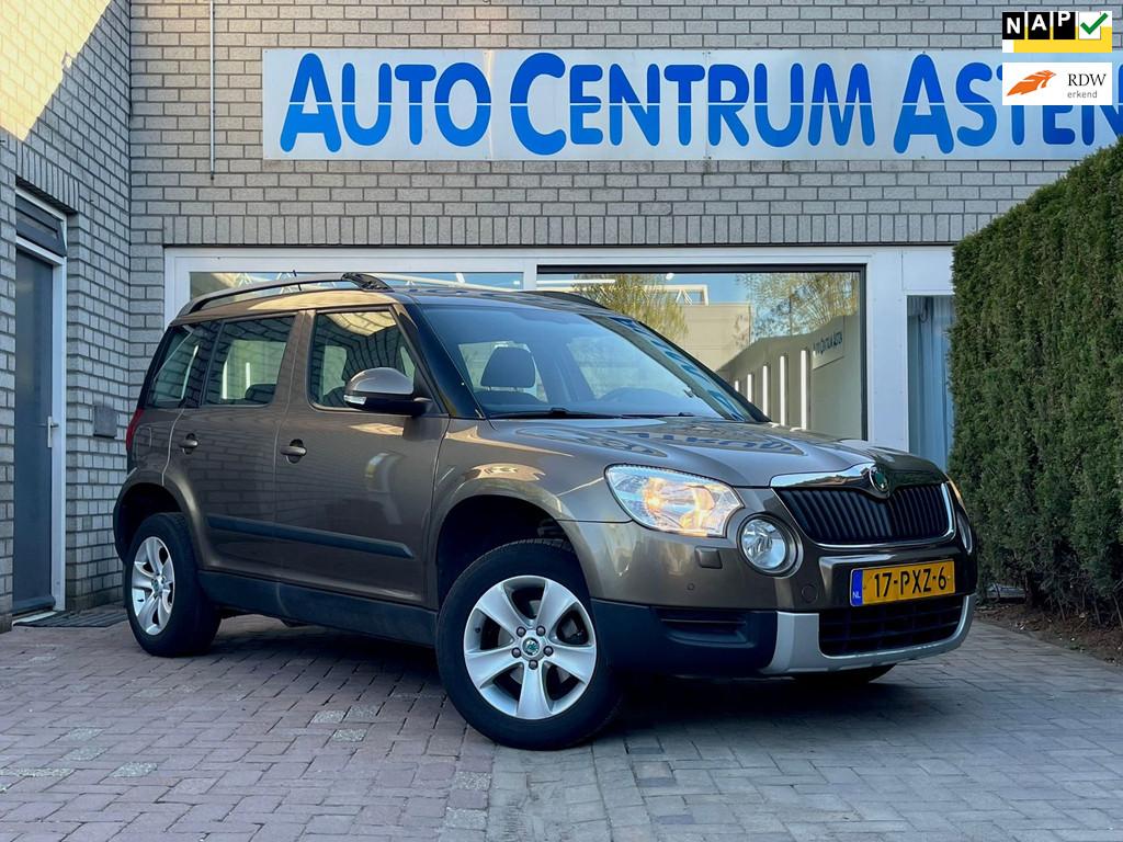 Skoda Yeti 1.2 TSI Ambition Automaat, Auto's, Euro 5, Gebruikt, 4 cilinders, Bruin