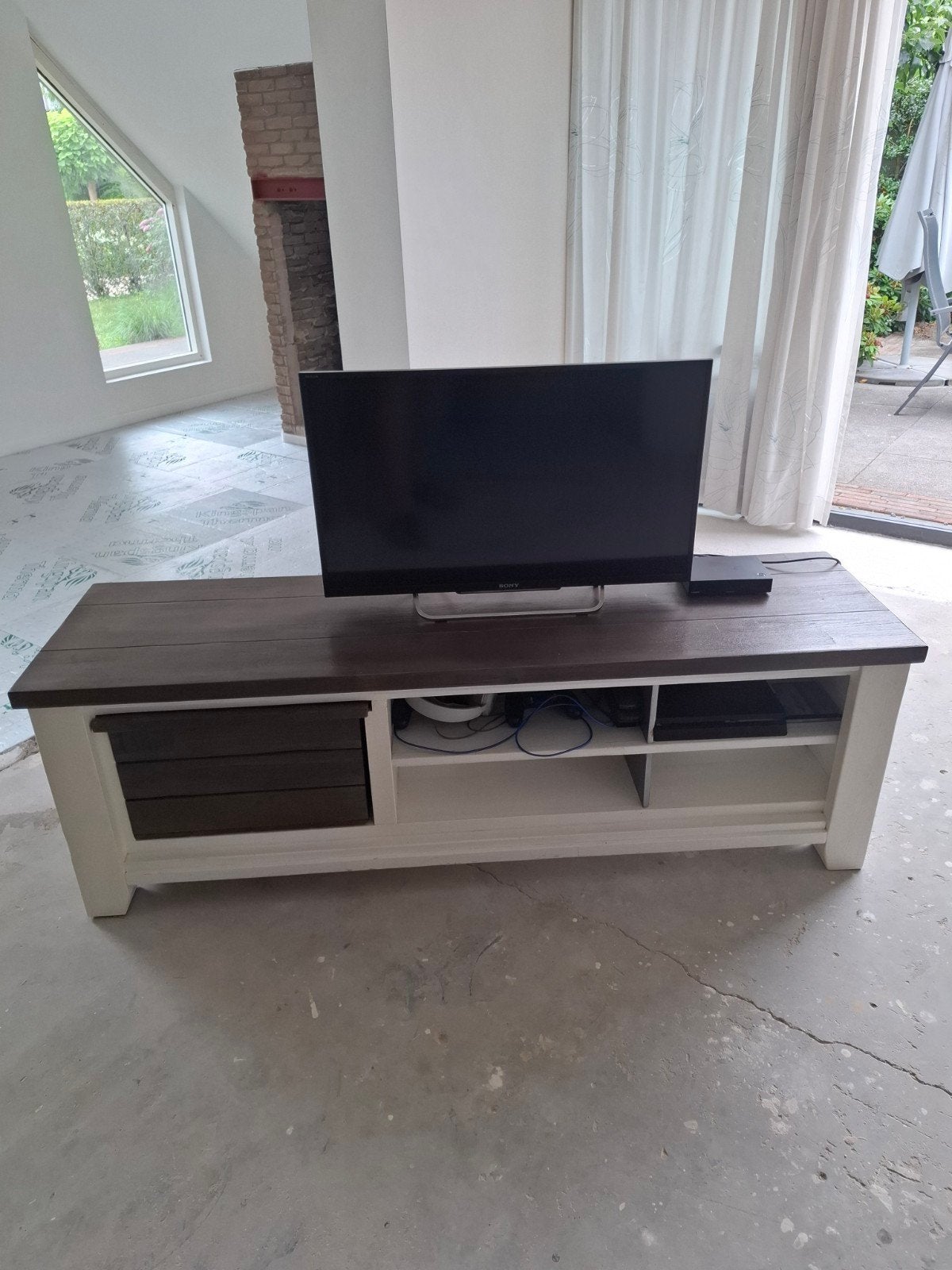 Stijlvolle tv-kast met opbergruimte, Ophalen, Gebruikt, 150 tot 200 cm, Minder dan 100 cm