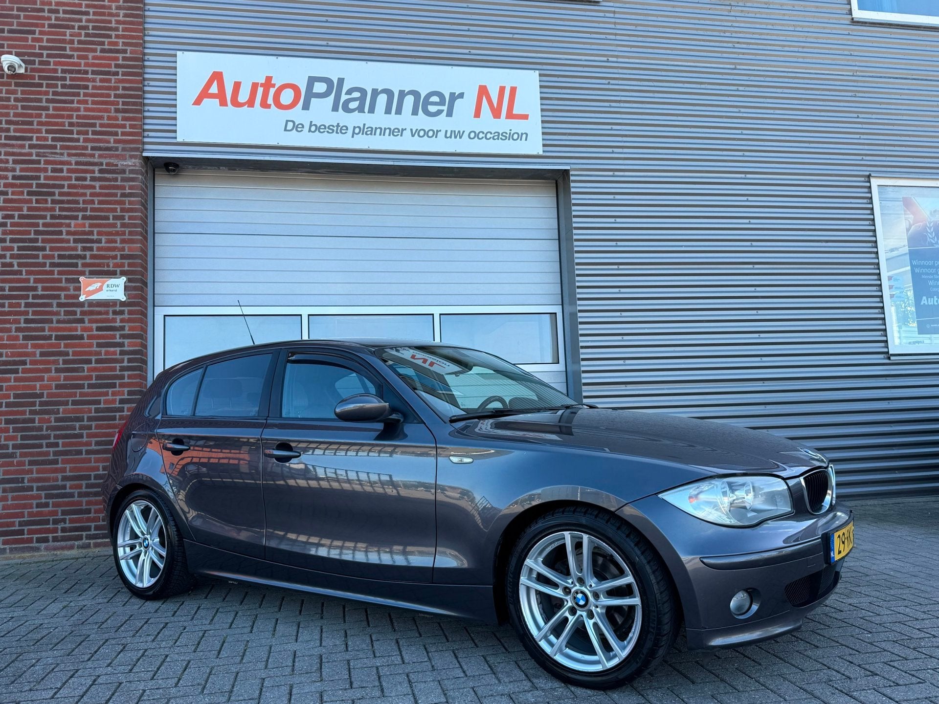 BMW 1-serie 118i! 5-Deurs! Clima! Nieuwe APK!, 1-Serie, Achterwielaandrijving, 4 cilinders, 129 pk