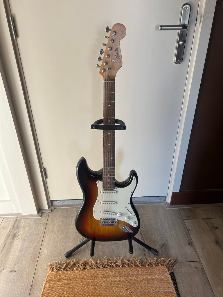 Elektrische gitaar: Motion, Ophalen, Gebruikt, Elektrisch