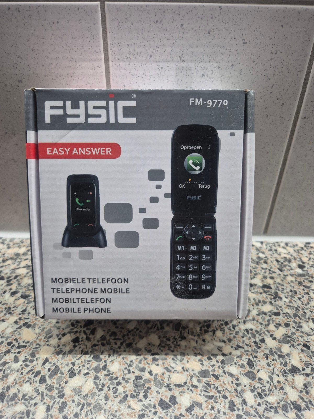 Fysic FM-9770 Klaptelefoon - Nieuw in doos, Ophalen, Geen camera, Nieuw, Inklapmodel