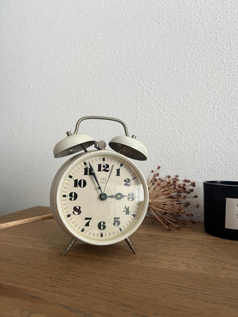 Hema vintage wekker - wit, Ophalen, Zo goed als nieuw