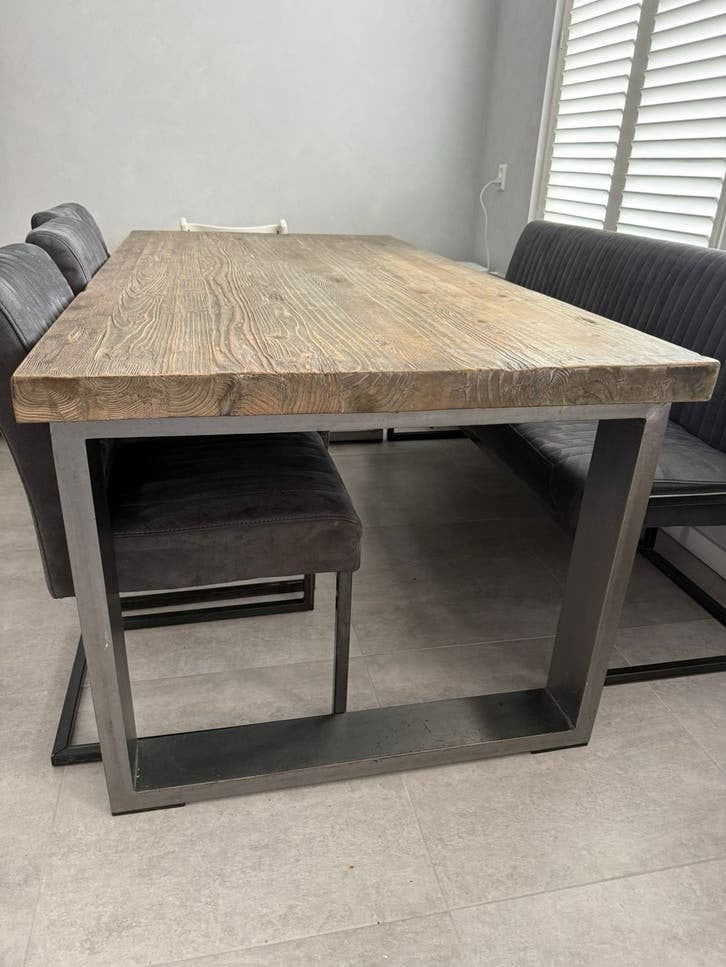 Massief Eikenhouten Eettafelset met Stalen Poten Compleet, Huis en Inrichting, Tafels | Eettafels, Ophalen, 150 tot 200 cm, Eikenhout