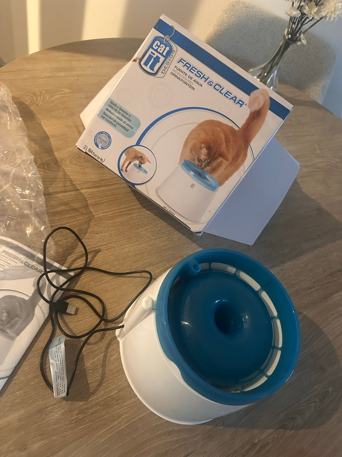 Katten drink fontein, Ophalen, Nieuw