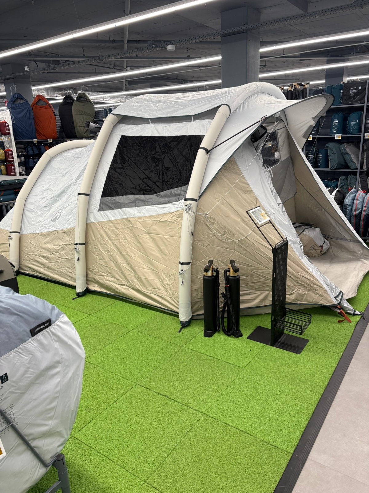 Decathlon tent air seconds 4.1 F&B plus complete uitrusting., Ophalen, Zo goed als nieuw