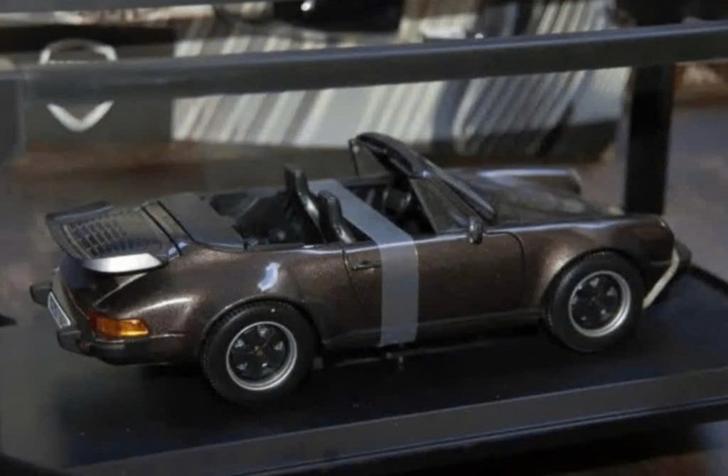 1:18 PORSCHE 911 930 3.3 L TURBO CABRIOLET Norev NEW! WRH, Hobby en Vrije tijd, Modelauto's | 1:18, Verzenden, Nieuw, Auto, Norev