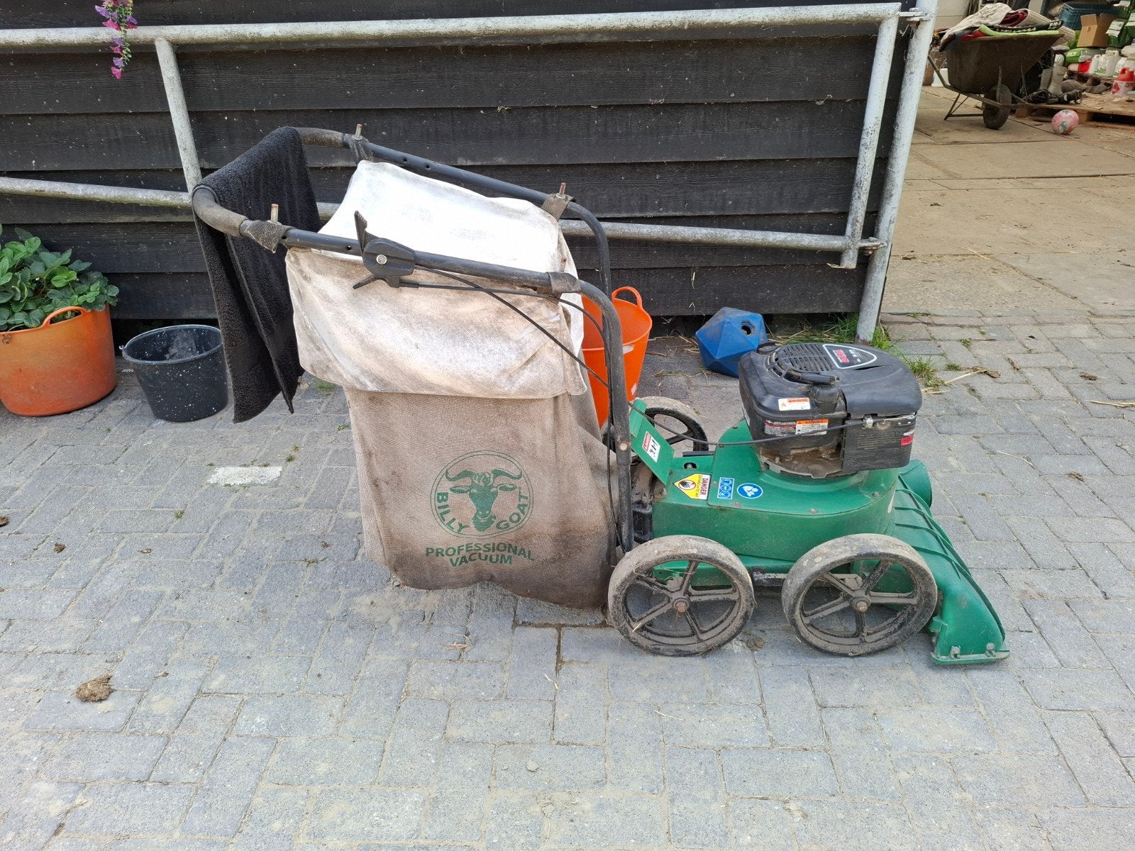 Billy Goat KV600 Professionele Bladzuiger/Bladblazer, Ophalen, Benzine, Gebruikt, Met opvangzak