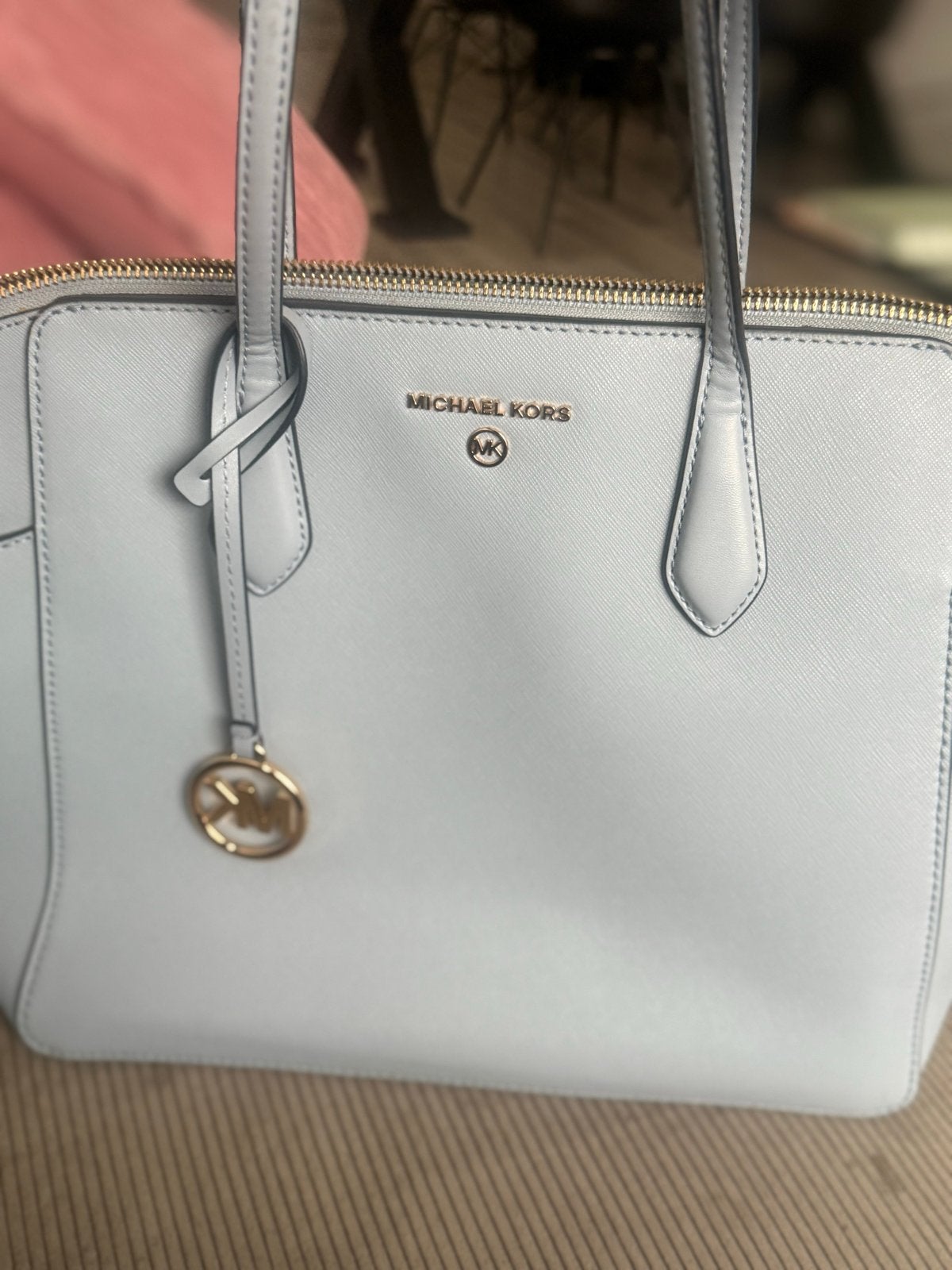 Michael Kors Handtas Lichtblauw - Zo goed als nieuw, Ophalen of Verzenden, Zo goed als nieuw, Blauw, Handtas