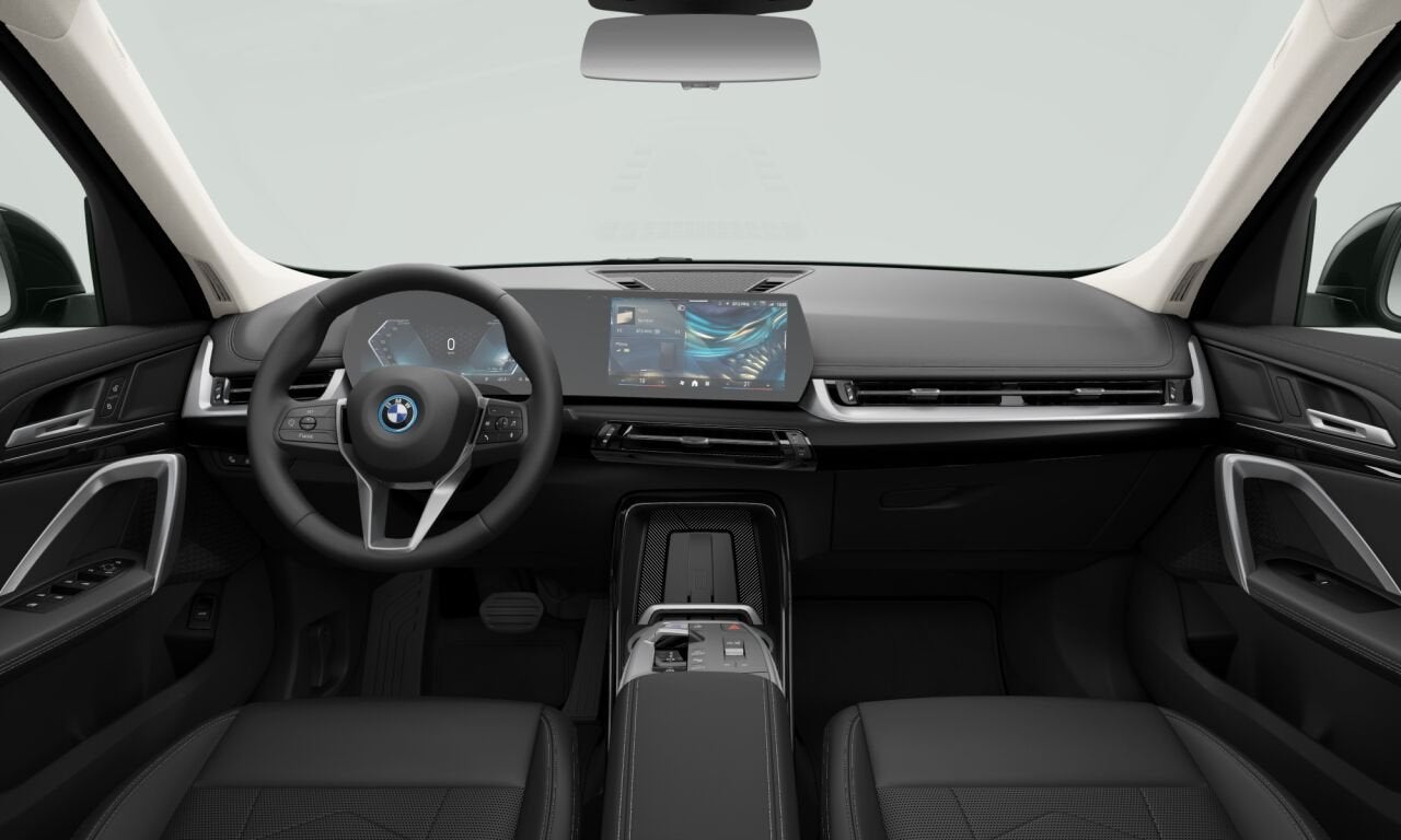 BMW iX1 eDrive20 Pure Edition (bj 2026, automaat), Zwart, Zwart, Leder, Nieuw