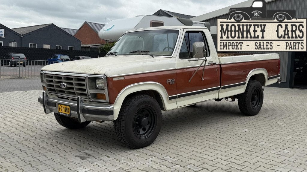 Ford F-250 Diesel 1984 Wegenbelastingvrij Nederlands kenteke, Auto's, Ford, Bedrijf, Te koop, Overige modellen, Diesel, SUV of Terreinwagen