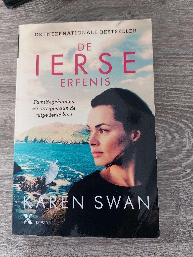 Karen Swan - De Ierse erfenis, Ophalen of Verzenden, Zo goed als nieuw, Karen Swan