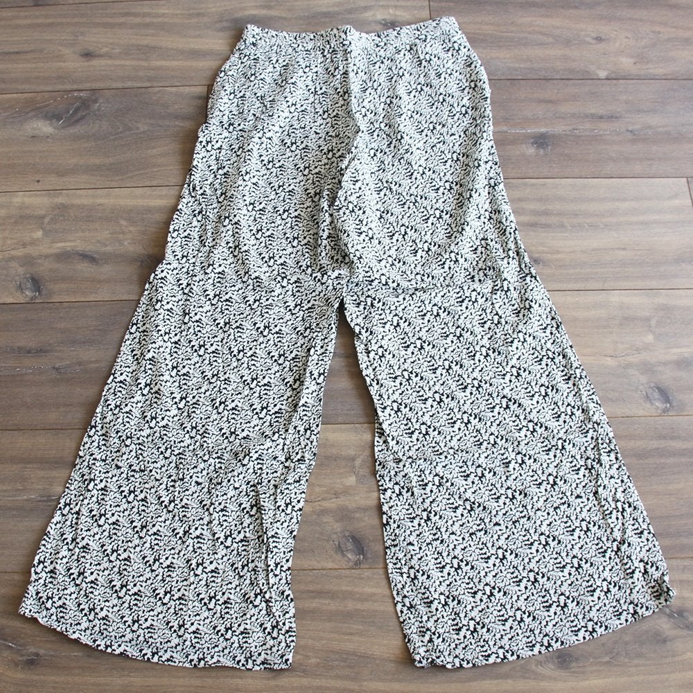 Mooie Eksept Broek 100% Viscose - 94 (S) € 25,-, Overige kleuren, Ophalen of Verzenden, Zo goed als nieuw, Eksept