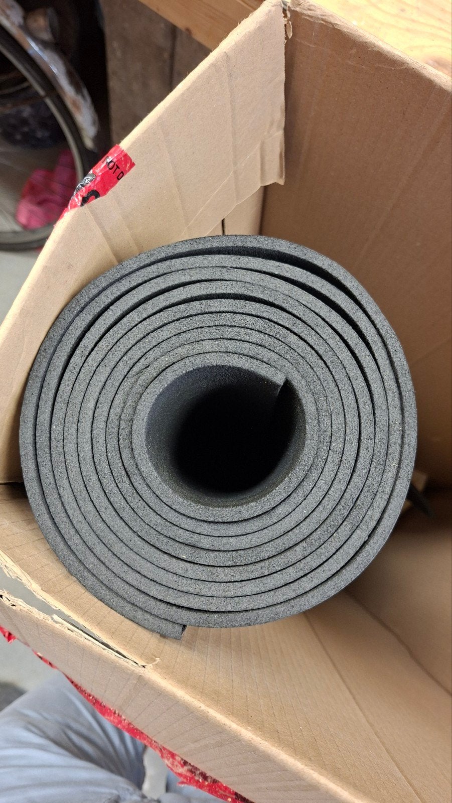 Armaflex 6mm, rol met nog 3,2m en wat rest stukjes, Ophalen, Nieuw, Overige materialen, Minder dan 4 cm