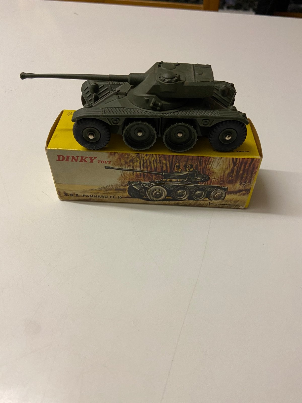 Dinky militair panhard 827, Ophalen of Verzenden