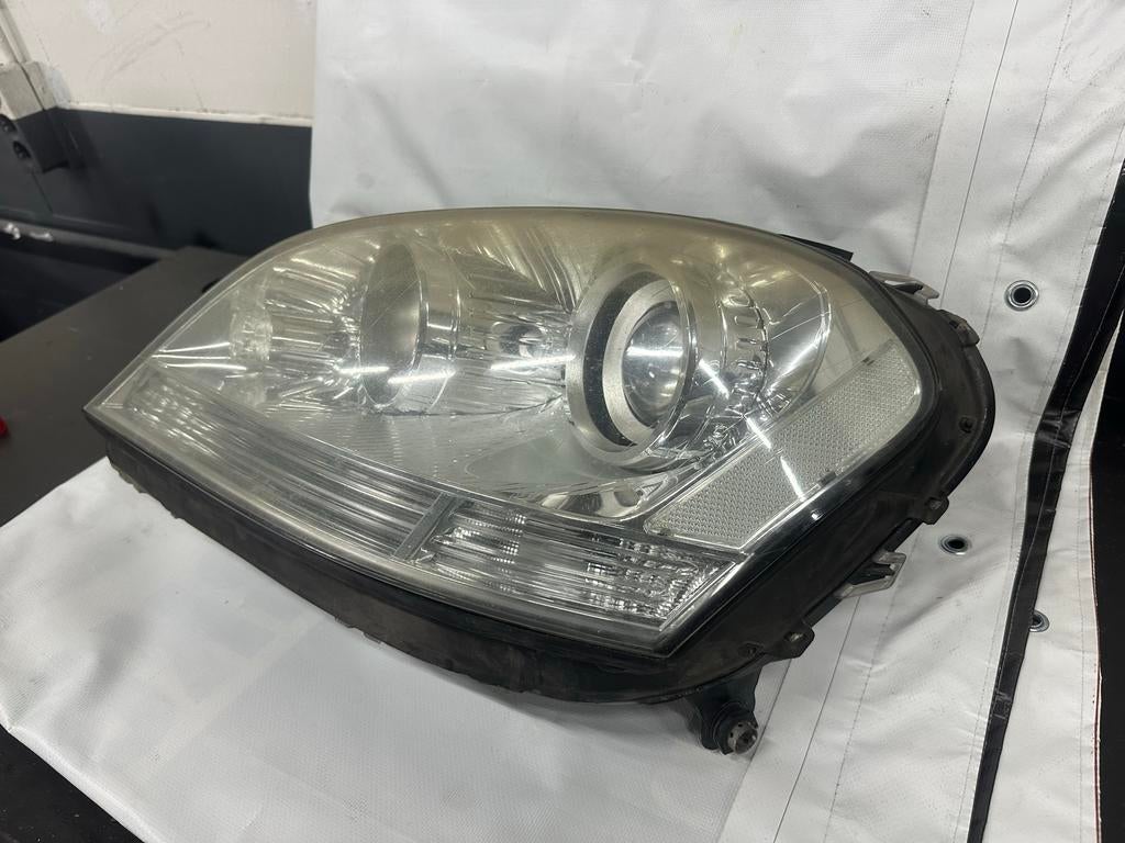 Koplamp links voor Mercedes ML* Type W164, Auto-onderdelen, Verlichting, Ophalen of Verzenden, Gebruikt, Mercedes-Benz
