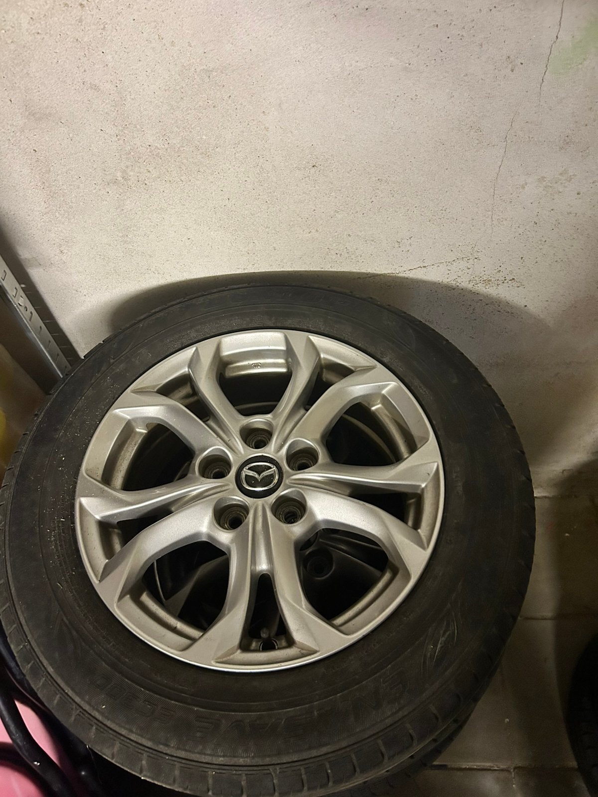 Mazda cx3 banden. Mag weg voor een mooi prijs graag bieden, Ophalen, Zo goed als nieuw
